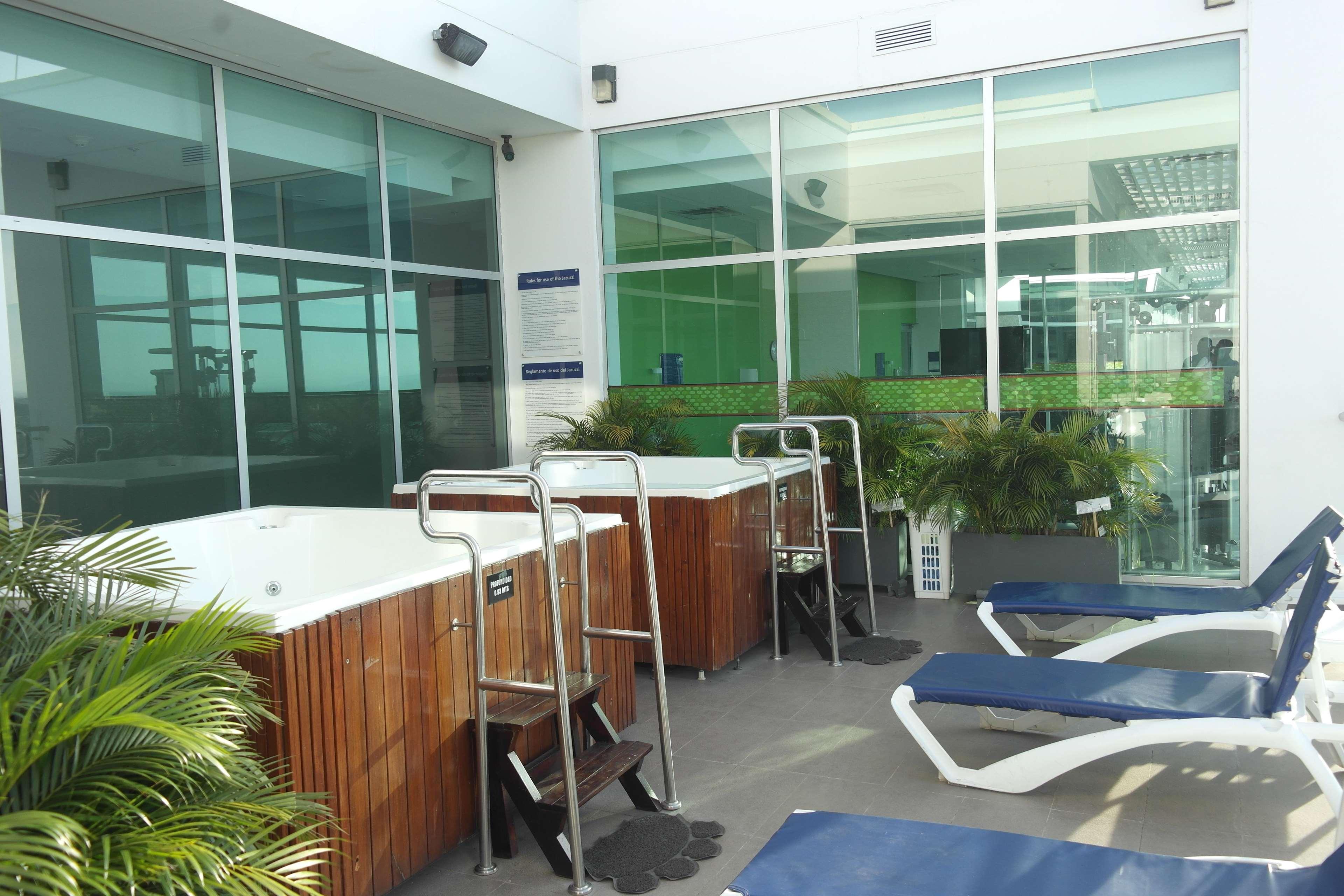 Hampton By Hilton Valledupar Exterior photo