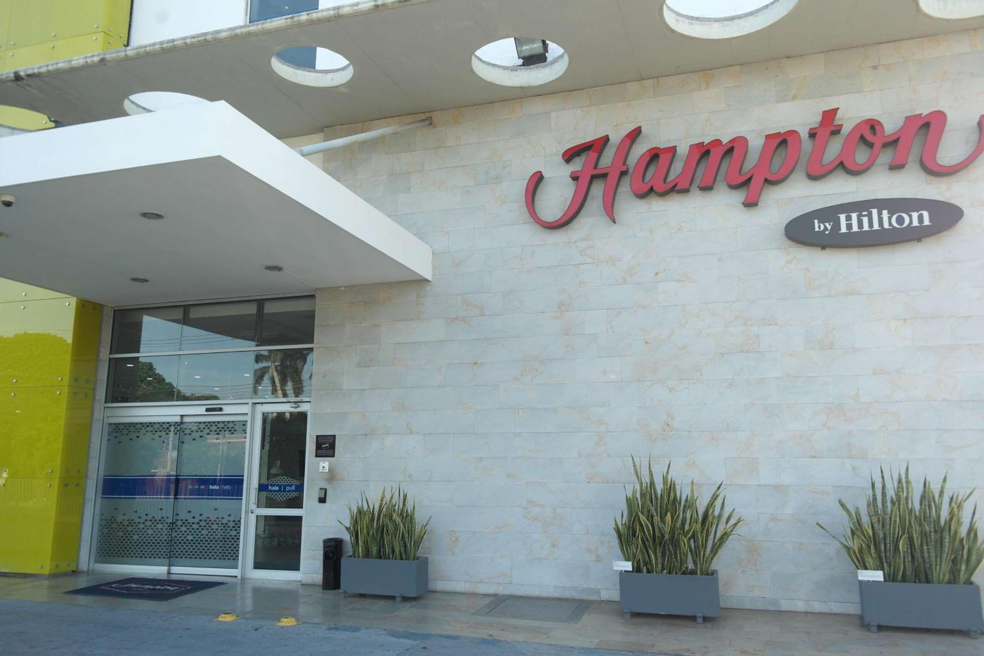 Hampton By Hilton Valledupar Exterior photo